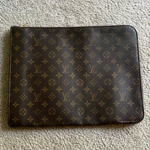 Louis Vuitton monogram poche document portfolio